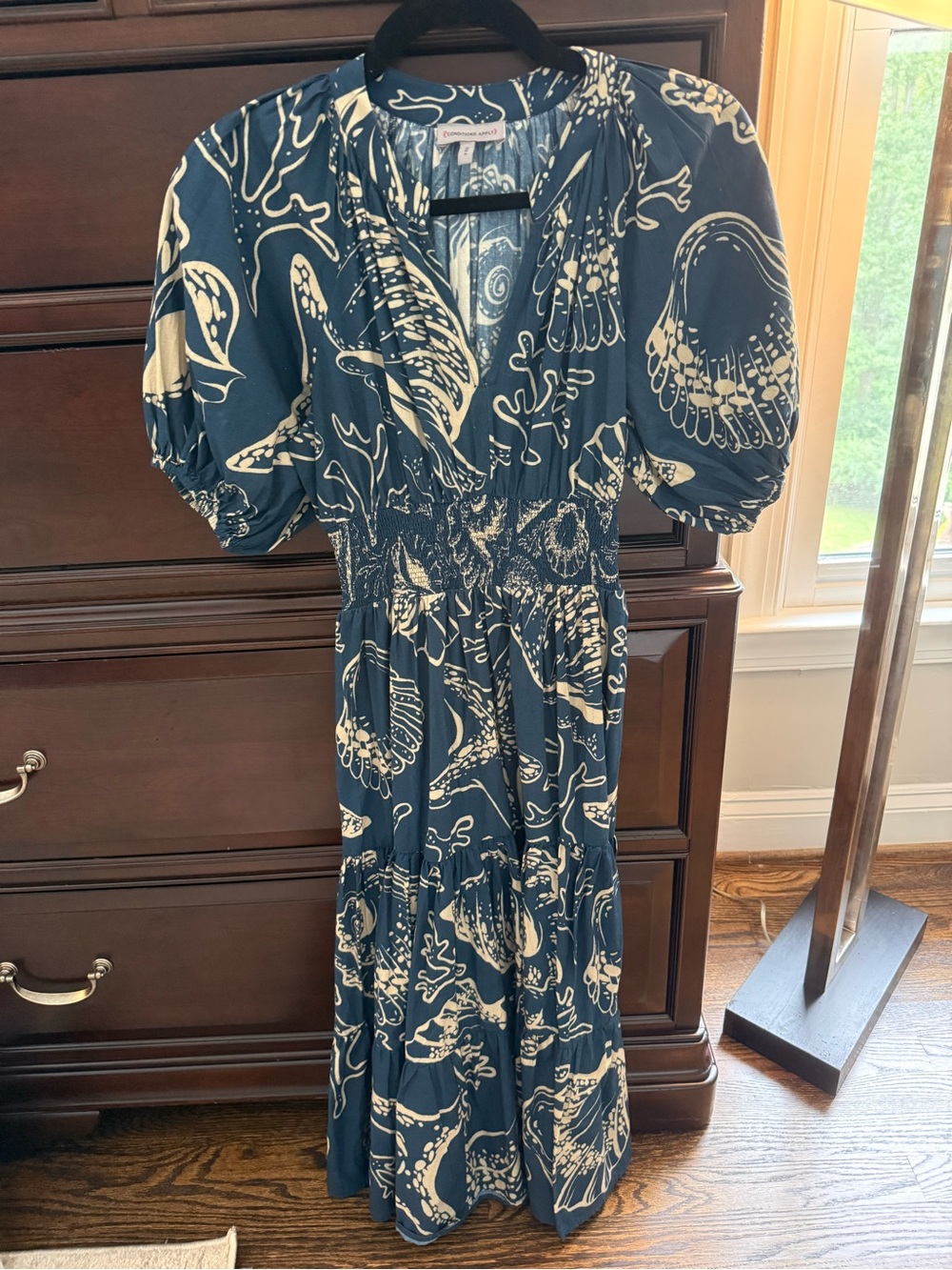 Anthropologie Navy and Cream Shell-Print Puff-Sleeve Maxi Dress